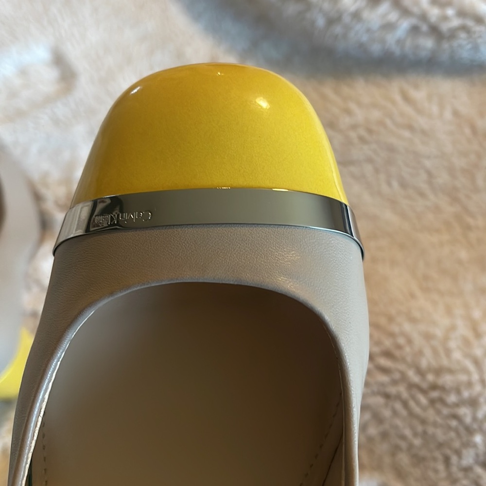 Calvin Klein Blaine Pump - Picture 6 of 8